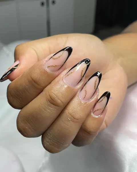 Nail art do acervo Studio Gomes
