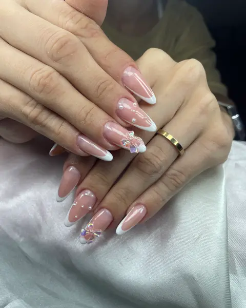 Nail art do acervo Studio Gomes