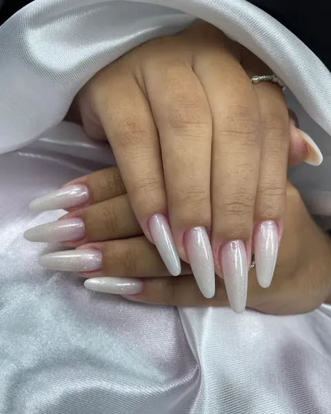 Nail art do acervo Studio Gomes