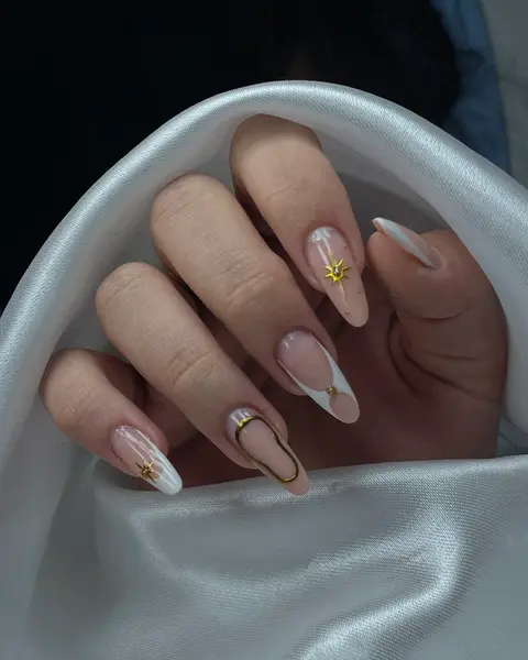 Nail art do acervo Studio Gomes