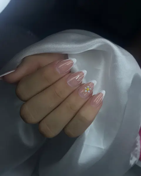 Nail art do acervo Studio Gomes
