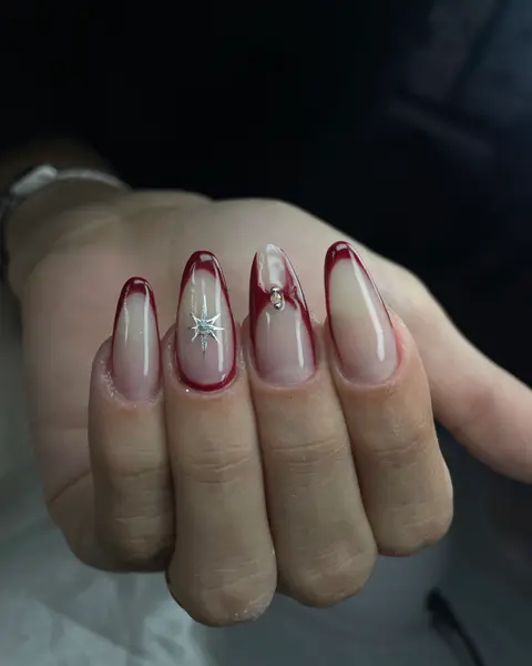 Nail art do acervo Studio Gomes