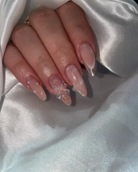 Nail art do acervo Studio Gomes